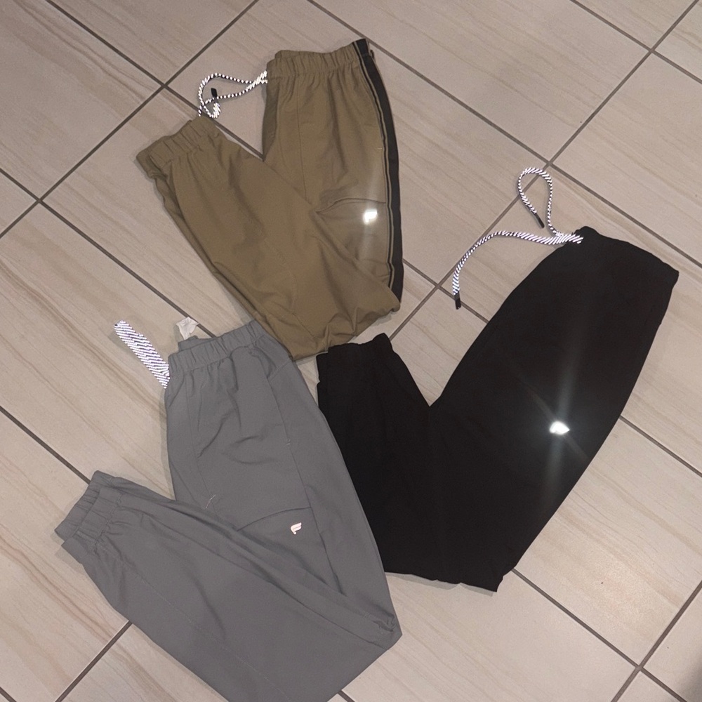 Fabletics 3 pair mens size M jogger pant